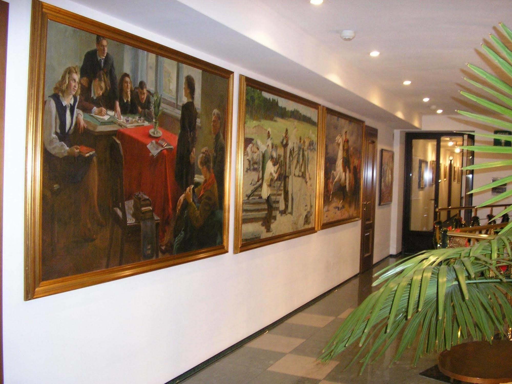 Art Hotel Academy Dnepropetrovsk Exterior foto